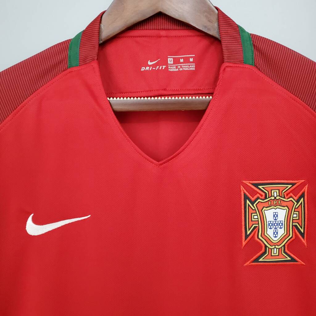 Camiseta Portugal local 2016